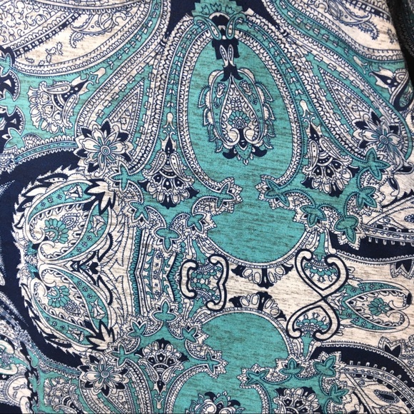 Miusey | Cowl Neck Paisley Tunic Top - Picture 7 of 12